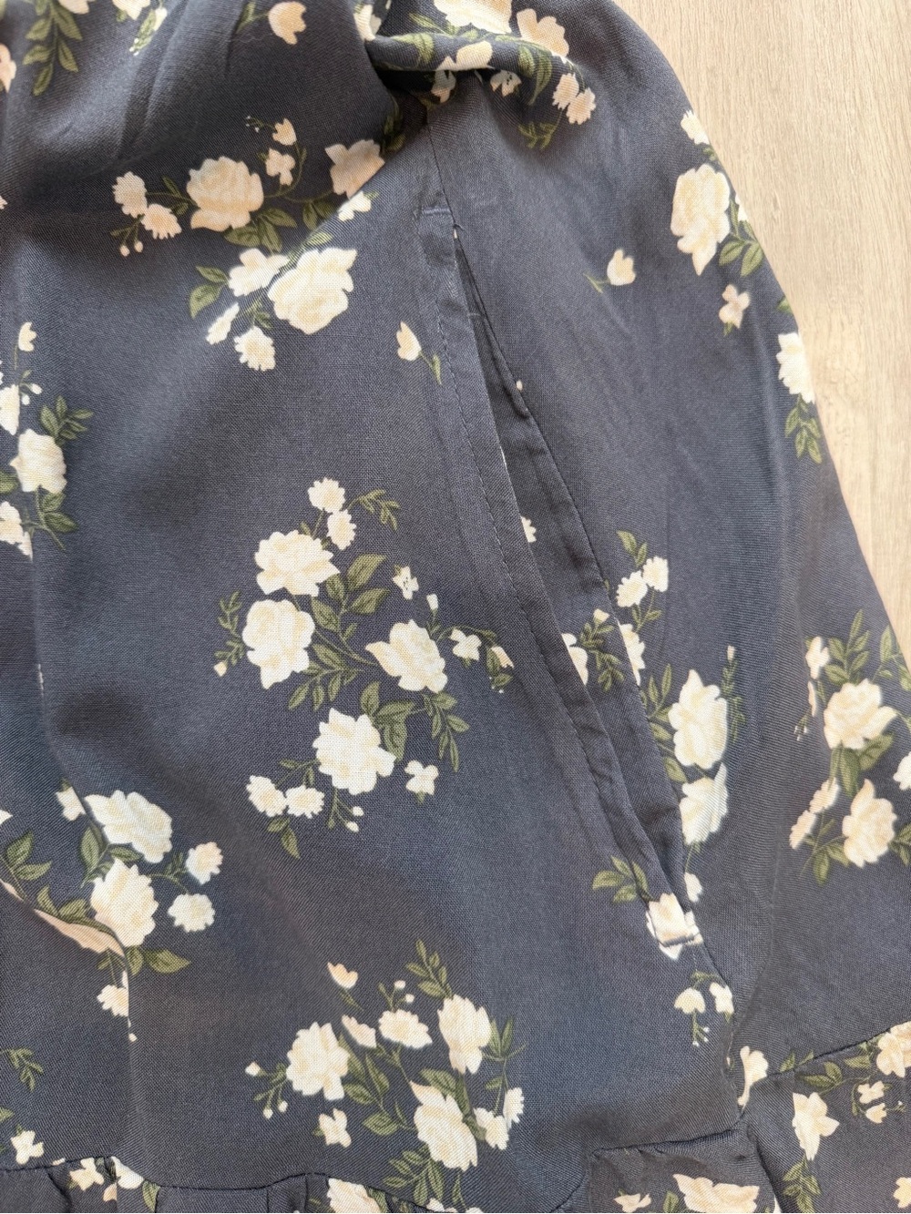 Hollister Blue Floral Dress - Picture 7 of 9